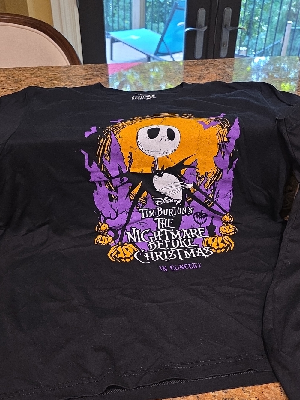 2 Disney The Nightmare Before Christmas In Concert Tees - SZ XL - Picture 2 of 5